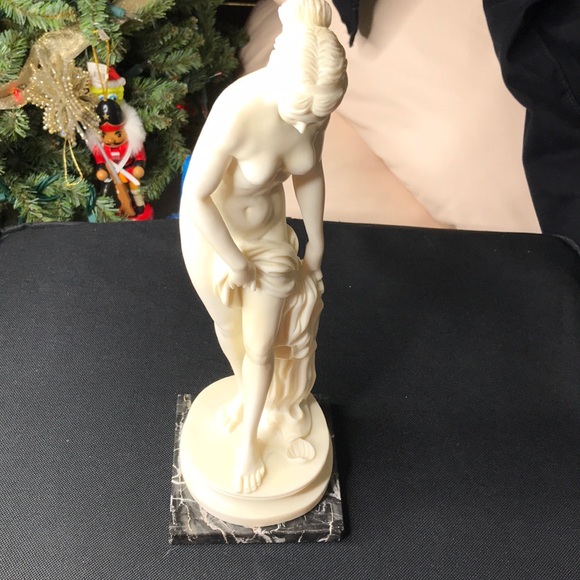 A.Santini Aphrodite Venus Classic Figure - Picture 1 of 11